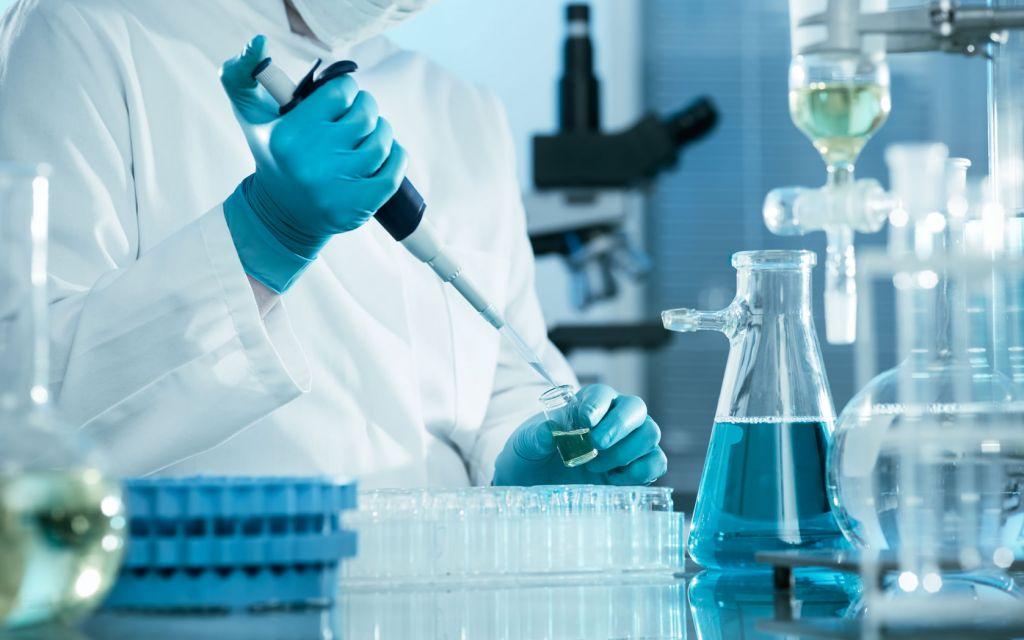 Δημόπουλος στο MEGA : Χρησιμοποιούνται φάρμακα για ιογενείς λοιμώξεις και αποδίδουν