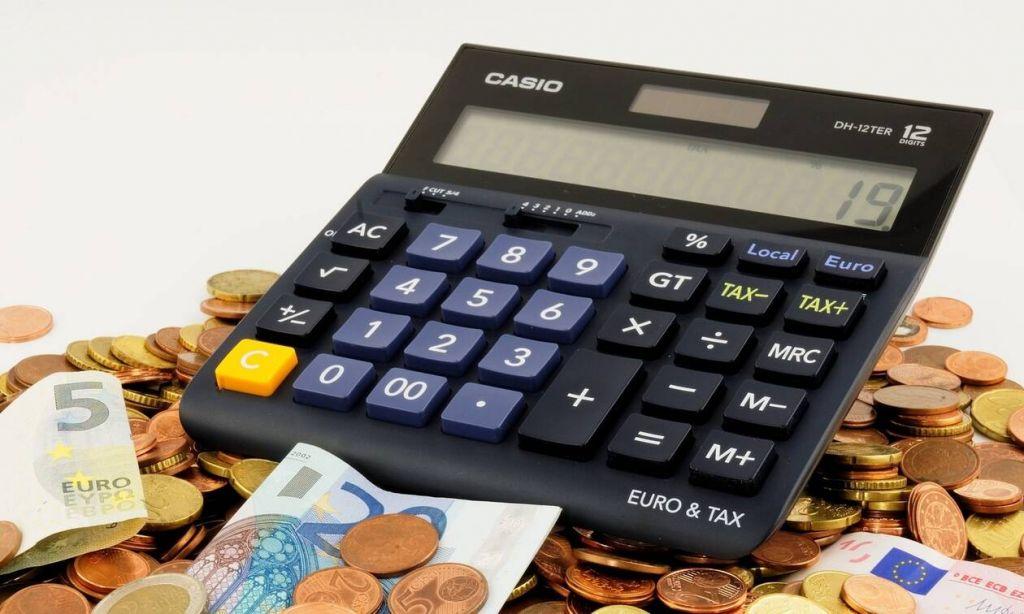 Κοροναϊός : Με διαδικασίες εξπρές η επιστροφή φόρων και ΦΠΑ