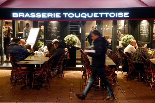Κοροναϊός : «Λουκέτο» σε εστιατόρια και χώρους ψυχαγωγίας στη Γαλλία