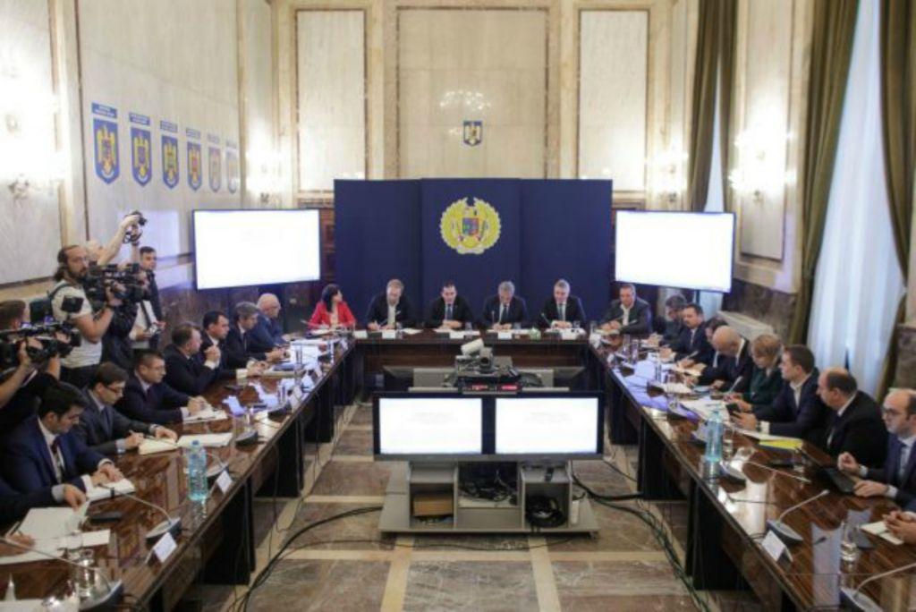 Κοροναϊός – Ρουμανία : Κάθειρξη 15 ετών σε όποιον προξενήσει τον θάνατο άλλου ανθρώπου