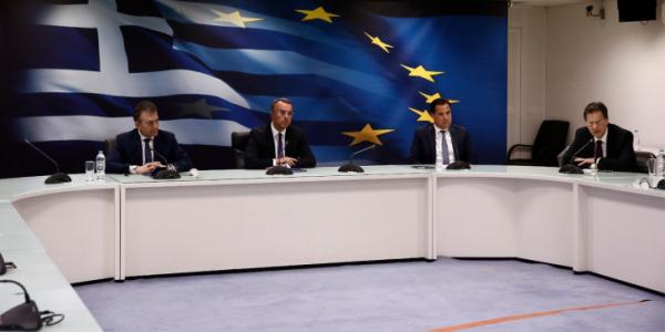 Κοροναϊος : 1,7 εκατ. εργαζόμενοι θα λάβουν το επίδομα 800 ευρώ – Όλο το νέο πακέτο μέτρων