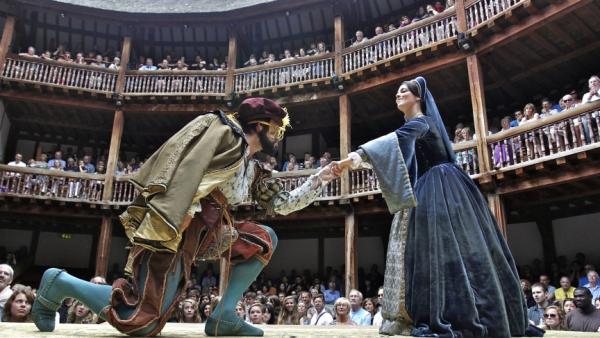Μένουμε Σπίτι: Online παραστάσεις Σαίξπηρ από το Globe Theatre