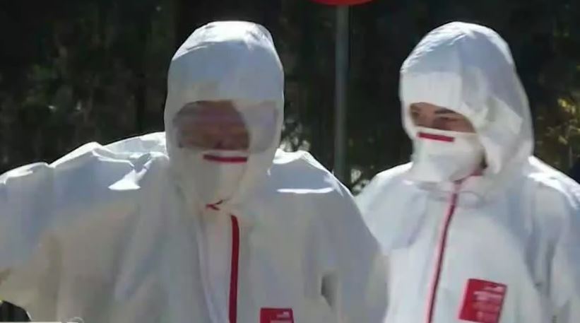 Κοροναϊός: Ο γιατρός του 67χρονου μιλά για την κατάσταση της υγείας του