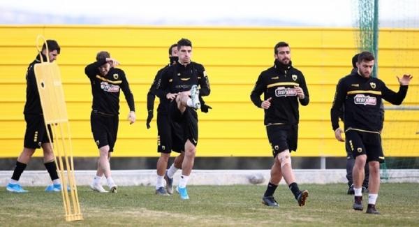 ΑΕΚ για κοροναϊό: Απολύμανση στα Σπάτα και έλεγχος ότι οι παίκτες παραμένουν στην Αθήνα