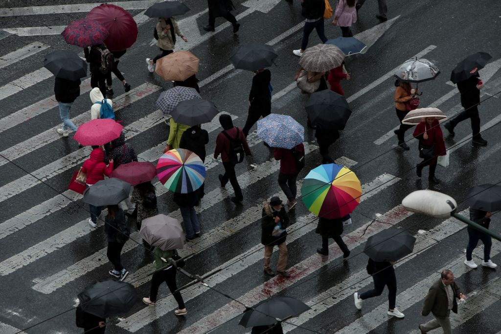 Αλλαγή καιρού την Τετάρτη : Βροχές και καταιγίδες