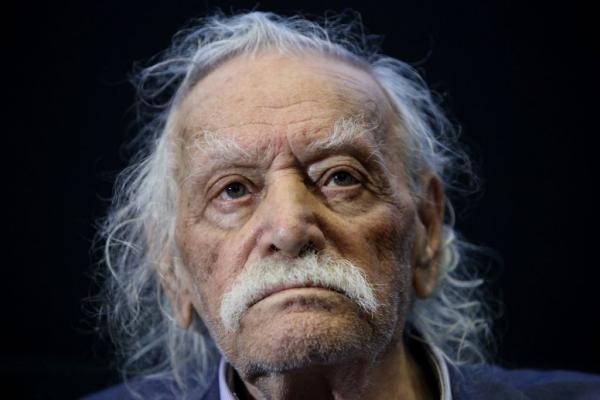 Πέθανε ο αγωνιστής της Αριστεράς Μανώλης Γλέζος