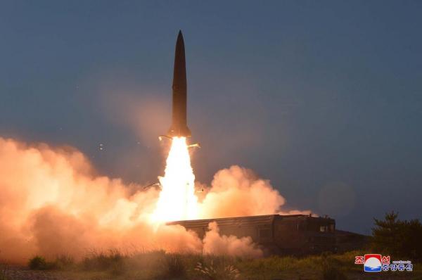 Συνεχίζει τις εκτοξεύσεις πυραύλων η Βόρεια Κορέα
