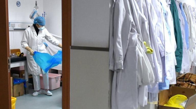 Κοροναϊός : Πότε θα αρχίσει η ύφεση της επιδημίας υπό τον όρο ευλαβικής τήρησης των μέτρων