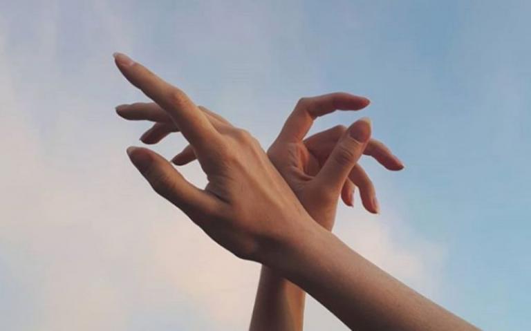 Τι επιπτώσεις μπορεί να έχουν όλα αυτά τα απολυμαντικά στο δέρμα;