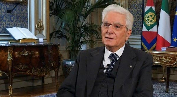 Κοροναϊός : Ο κουρέας… στο διάγγελμα του προέδρου της Ιταλίας