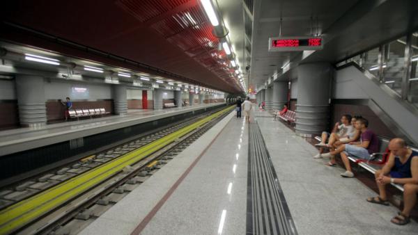 Κοροναϊός : Οι αλλαγές στα δρομολόγια και τη λειτουργία των μέσων μαζικής μεταφοράς