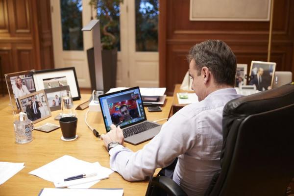 Ο κοροναϊός επέβαλε μορατόριουμ και συνεργασία σε Μητσοτάκη, Τσίπρα και Γεννηματά