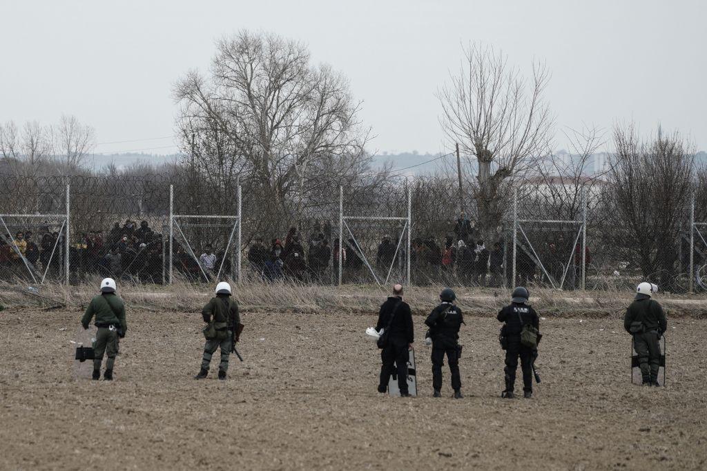 Κόκκινος συναγερμός στον Έβρο για αμφίβια τεθωρακισμένα και τουρκικές «ειδικές δυνάμεις»