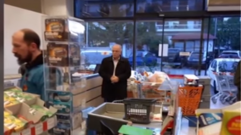 Τα ψώνια του Παπαδημούλη