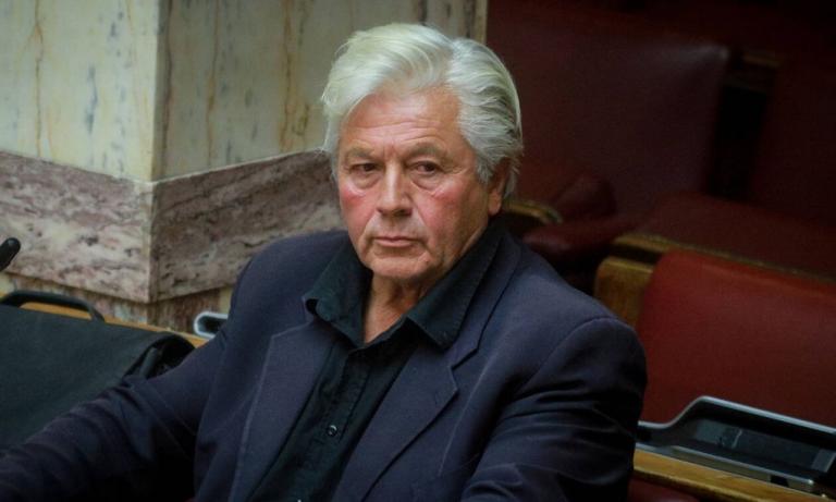 Παπαχριστόπουλος : Κάποιοι ρισκάρουν την κατάρρευση του συστήματος υγείας