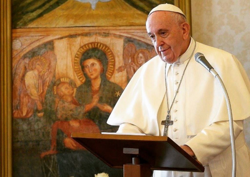 Κοροναϊός – Ιταλία : Η επισκοπή της Ρώμης αποφάσισε να ανοίξει και τις ενοριακές εκκλησίες