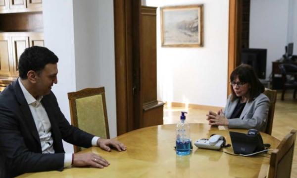 Σακελλαροπούλου : Είναι προσωπική ευθύνη όλων μας να αποδείξουμε ότι μπορούμε να βγούμε νικητές και από αυτήν την περιπέτεια