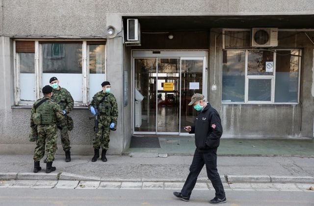 Κοροναϊός : Η Σερβία απαγορεύει την κυκλοφορία ηλικιωμένων στους δρόμους