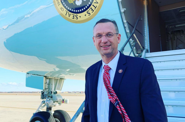 Κοροναϊός: Σε καραντίνα Ρεπουμπλικανός βουλευτής των ΗΠΑ