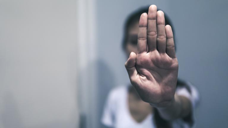 Ημέρα της Γυναίκας : Μη ζείτε με τον φόβο