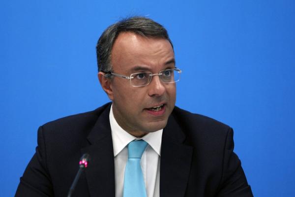 Σταϊκούρας : Παράταση της αναστολής φορολογικών υποχρεώσεων αν συνεχιστεί η κρίση