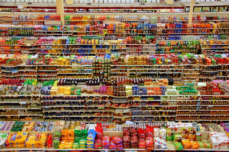 Κοροναϊός: Τι πρέπει να κάνουμε με το που γυρίσουμε από το σούπερ μάρκετ με τα ψώνια