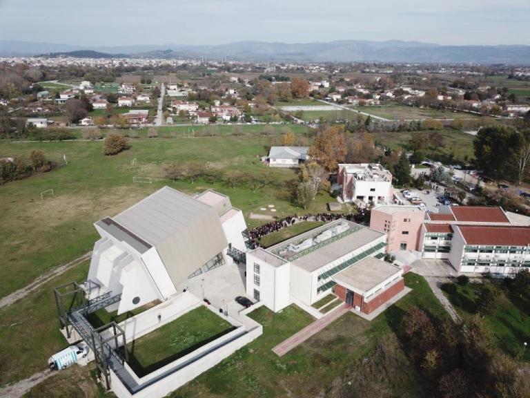 Κοροναϊός : Κλειστό λόγω πιθανού κρούσματος το ΤΕΦΑΑ Τρικάλων