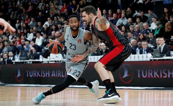 Αναβολή και στο γαλλικό πρωτάθλημα