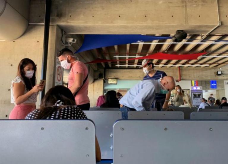 Κοροναϊός – Αυστραλία : Επιβάλλεται η αυτο-απομόνωση 14 ημερών στους διεθνείς ταξιδιώτες