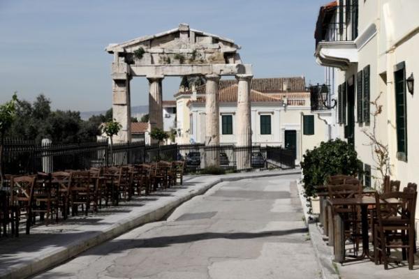 Κοροναϊός : Τα 228 έφτασαν τα κρούσματα – Δρακόντεια μέτρα – «Ορφανά» κρούσματα και ανευθυνότητα οι μεγάλοι «εχθροί»