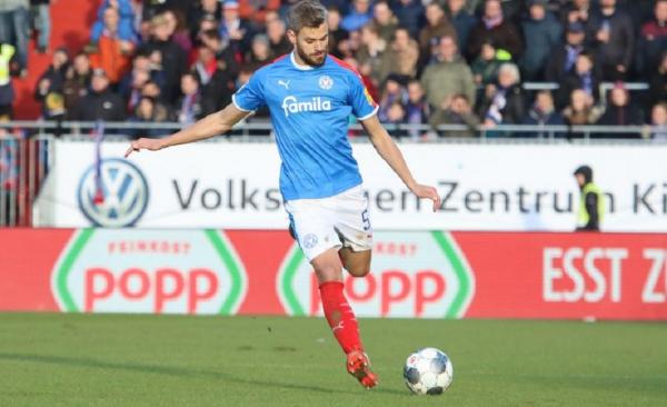 Κορωνοϊός: Συνολικά πέντε παίκτες στη Γερμανία θετικοί στον ιό