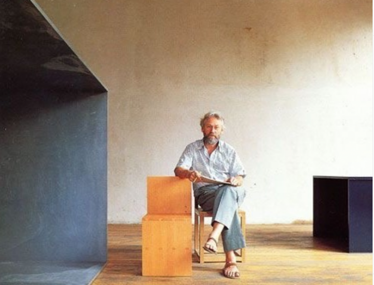 Ανακαλύπτοντας τους μινιμαλιστικούς χώρους του Ντόναλντ Τζαντ