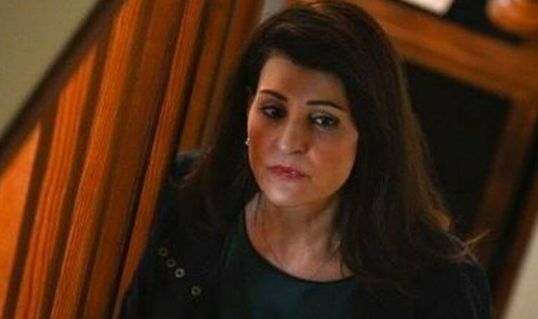 Νία Βαρντάλος : Δεν πήγε στην κηδεία του πατέρα της λόγω κοροναϊού