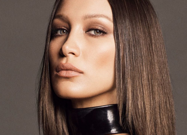 Μπέλα Χαντίντ : Ζητά να μείνουμε σπίτι με τον πιο… δημιουργικό τρόπο