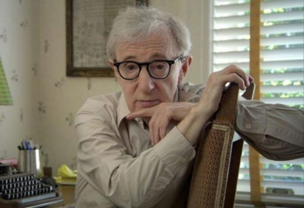 Γούντι Άλεν: Ακυρώθηκε η έκδοση της αυτοβιογραφίας του μετά από αντιδράσεις