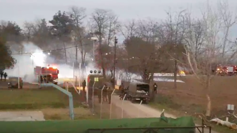 Έβρος : Επεισόδια και φωτιές στα σύνορα – Για όργιο «προπαγάνδας» αλληλοκαταγγέλλονται οι δυο πλευρές