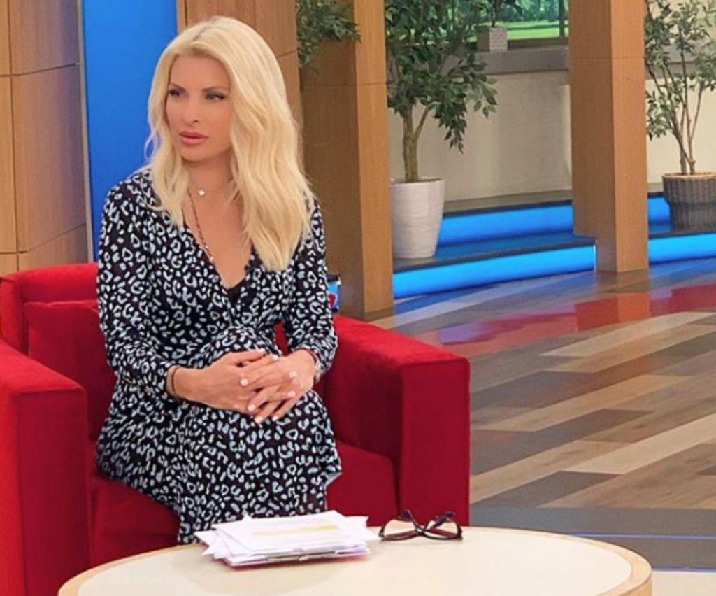 Ελένη Μενεγάκη: «Θέλω να σας ευχαριστήσω για όλα αυτά τα χρόνια που ζήσαμε μαζί»