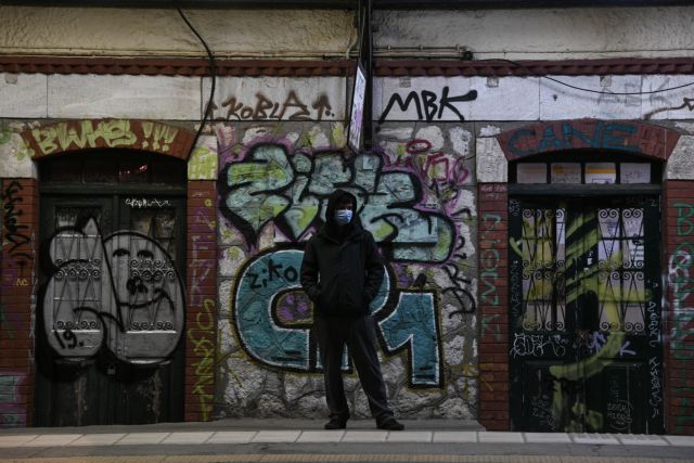 Κοροναϊός : Η ανευθυνότητα φέρνει γενική απαγόρευση κυκλοφορίας – Στους 10 οι νεκροί στην Ελλάδα