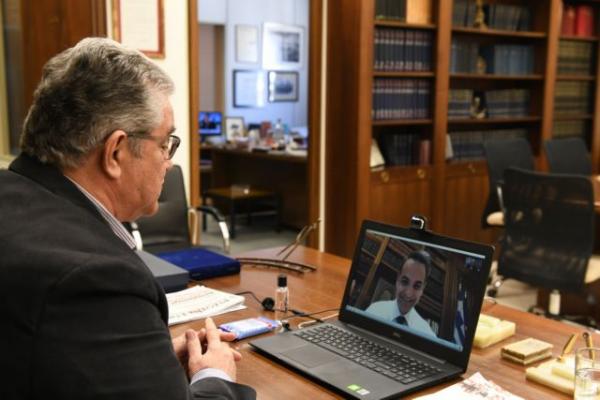 ΚΚΕ για απαγόρευση της κυκλοφορίας : Η κυβέρνηση μετακυλύει τις ευθύνες της σε ατομικές συμπεριφορές