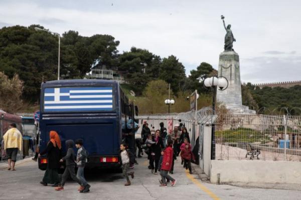 «Καμπανάκι» για το κλίμα κατά των προσφύγων στα νησιά του Β. Αιγαίου