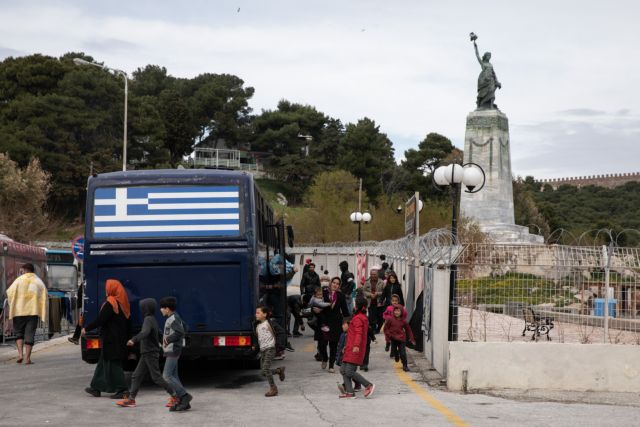«Καμπανάκι» για το κλίμα κατά των προσφύγων στα νησιά του Β. Αιγαίου