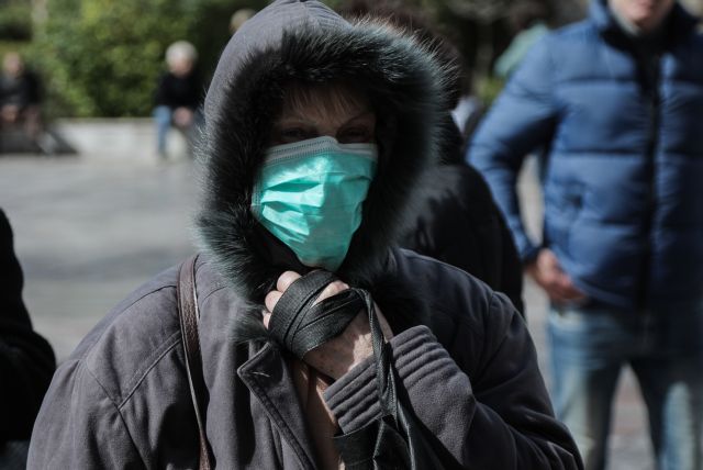 Κοροναϊός : Συνεχίζεται η αισχροκέρδεια με τις μάσκες - Έχουν γίνει ανάρπαστες