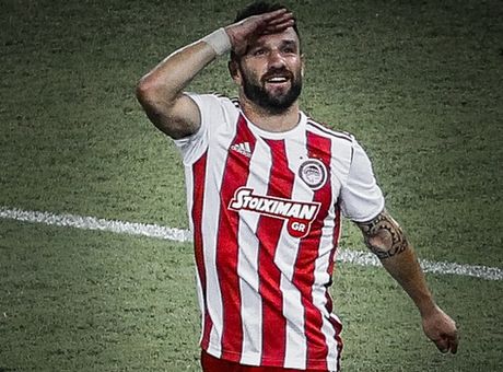 Τρομερός Βαλμπουενά: Δίνει ασίστ… ακόμα και από το σπίτι του!