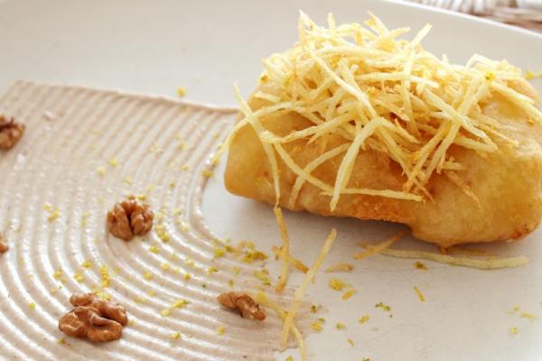 Μπακαλιάρος με κουρκούτι με ανθρακούχο νερό