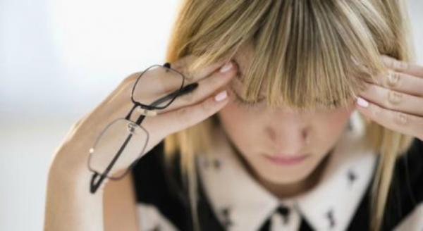 «Ένοχα» τα smartphones για πονοκεφάλους και ημικρανίες