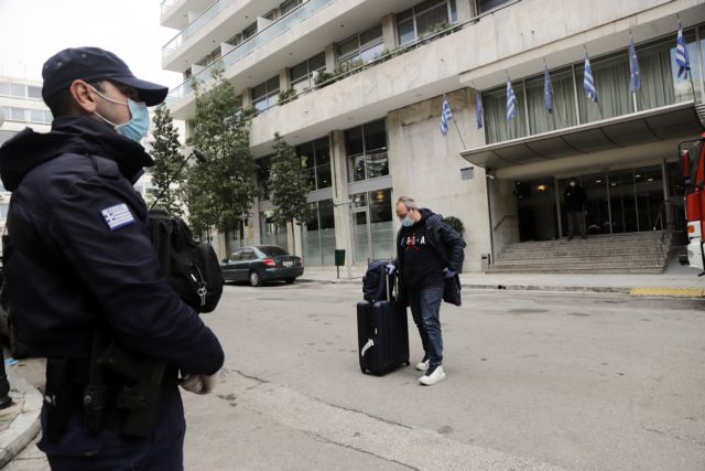 Επαναπατρίστηκαν Έλληνες από την Τουρκία – Δύο θετικοί στον κοροναϊό