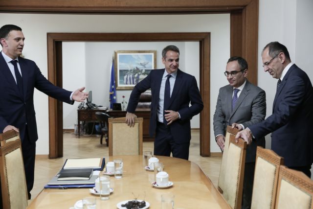 Κοντοζαμάνης : Έχουν γίνει 3285 προσλήψεις στο ΕΣΥ λόγω κοροναϊού