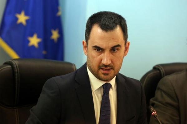 Χαρίτσης για εκκλησίες : Τα ημίμετρα δεν αποδίδουν – Μικροπολιτική αμηχανία της κυβέρνησης