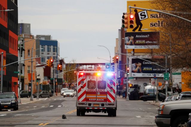 Κοροναϊός: Στα 2 εκατ. τα κρούσματα παγκοσμίως – «Μαύρο» ρεκόρ στις ΗΠΑ, κόκκινος συναγερμός στην Νέα Υόρκη