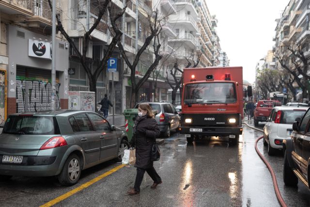 Συναγερμός στην Πυροσβεστική: Φωτιά σε κατάστημα στη Λαχαναγορά Αθηνών